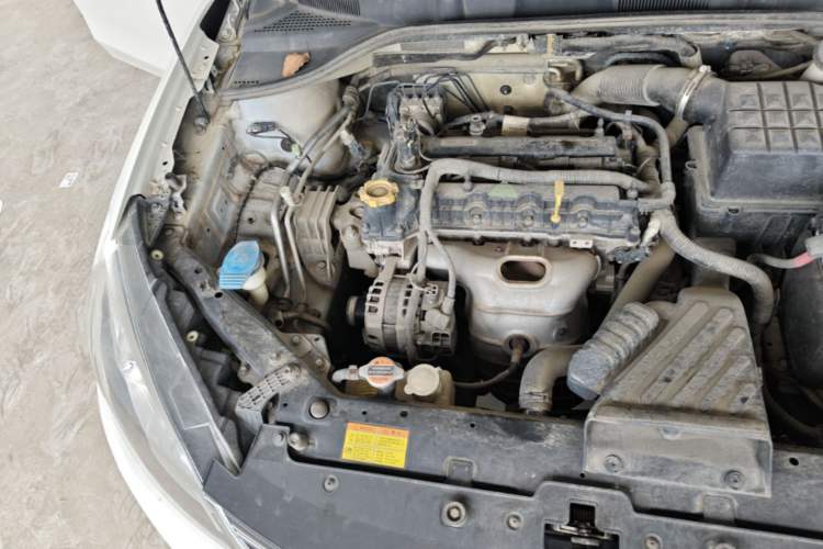Used Roewe 360 2015 1.5L Automatic Luxury Edition Engine Bay Right