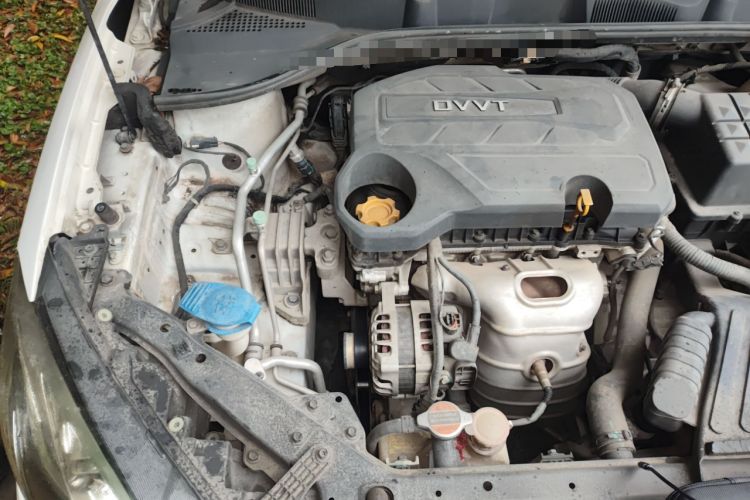 Used Roewe 360 2015 1.5L Automatic Luxury Edition Engine Bay Right