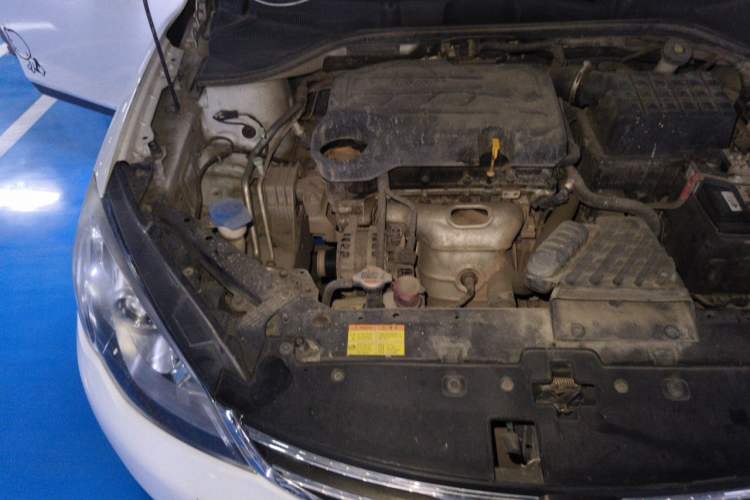 Used Roewe 360 2015 1.5L Manual Luxury Edition Engine Bay Right