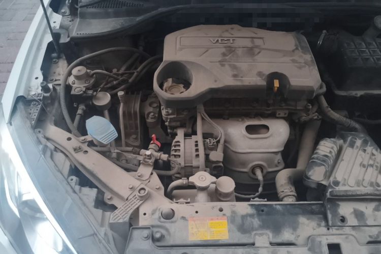 Used Roewe 360 2015 1.5L Manual Luxury Edition Engine Bay Right