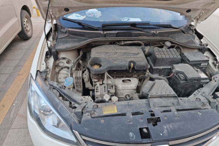 Used Roewe 360 2015 1.5L Manual Luxury Edition Engine Bay Right