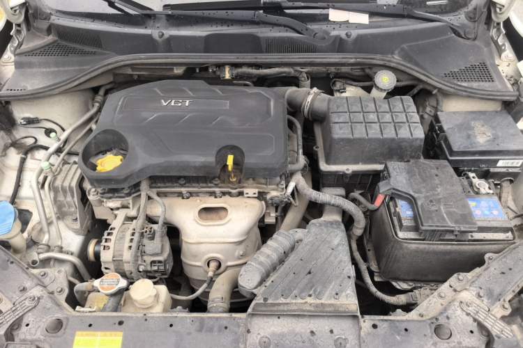 Used Roewe 360 2015 1.5L Manual Luxury Edition Engine Bay