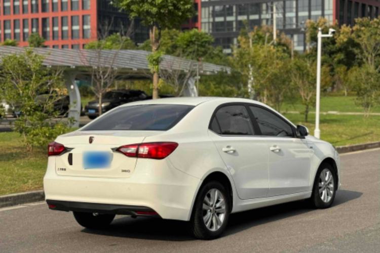Used Roewe 360 2015 1.5L Automatic Luxury Edition Exterior 3