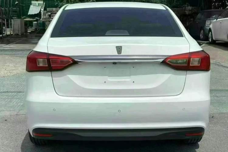 Used Roewe 360 2015 1.5L Automatic Luxury Edition Exterior 3