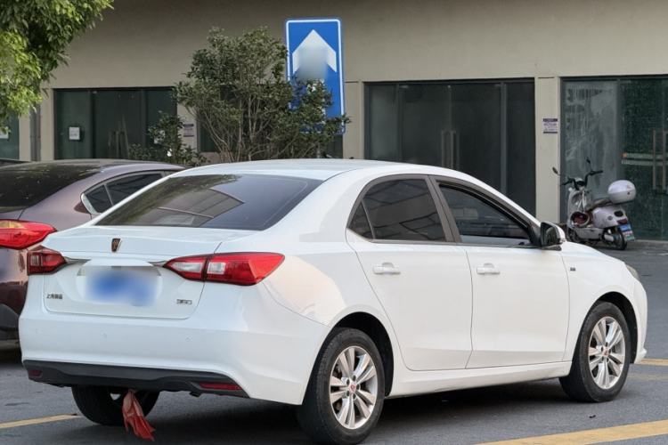 Used Roewe 360 2015 1.5L Manual Luxury Edition Exterior 3