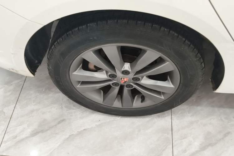 Used Roewe 360 2015 20T TST Deluxe Edition Exterior 5