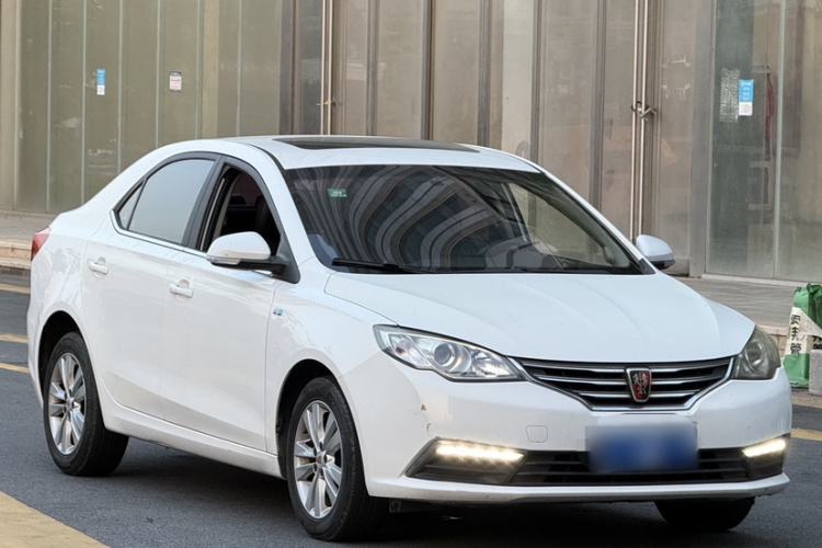 Used Roewe 360 2015 1.5L Manual Luxury Edition Exterior 5