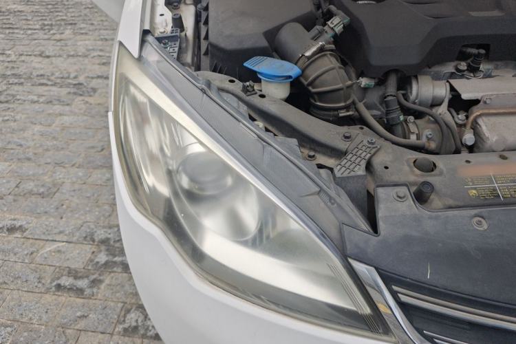 Used Roewe 360 2015 20T TST Deluxe Edition Exterior 6