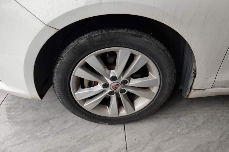 Used Roewe 360 2015 1.5L Automatic Luxury Edition Exterior 7