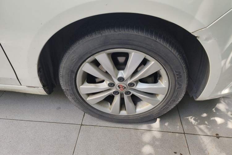 Used Roewe 360 2015 1.5L Automatic Luxury Edition Exterior 7