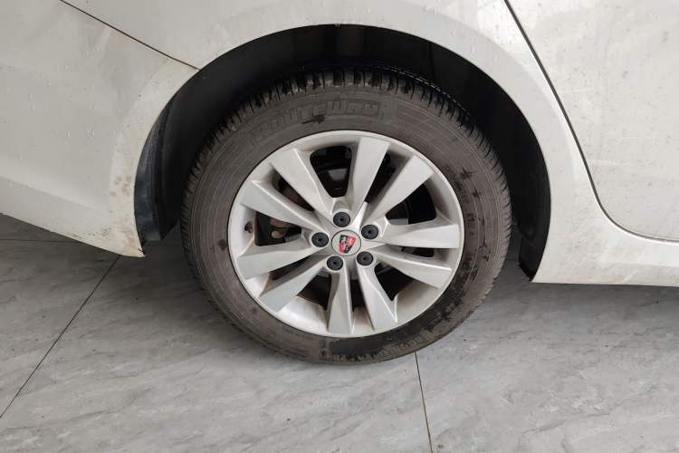 Used Roewe 360 2015 1.5L Automatic Luxury Edition Exterior 8