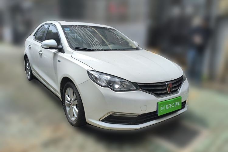 Used Roewe 360 2015 1.5L Automatic Luxury Edition Front Right 45 Deg