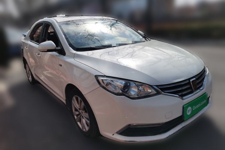 Used Roewe 360 2015 1.5L Manual Luxury Edition Front Right 45 Deg