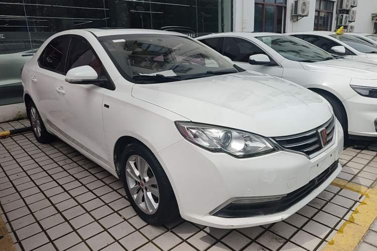 Used Roewe 360 2015 1.5L Automatic Luxury Edition Front Right 45 Deg