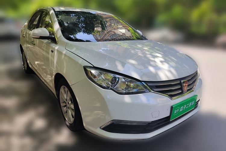 Used Roewe 360 2015 1.5L Manual Luxury Edition Front Right 45 Deg