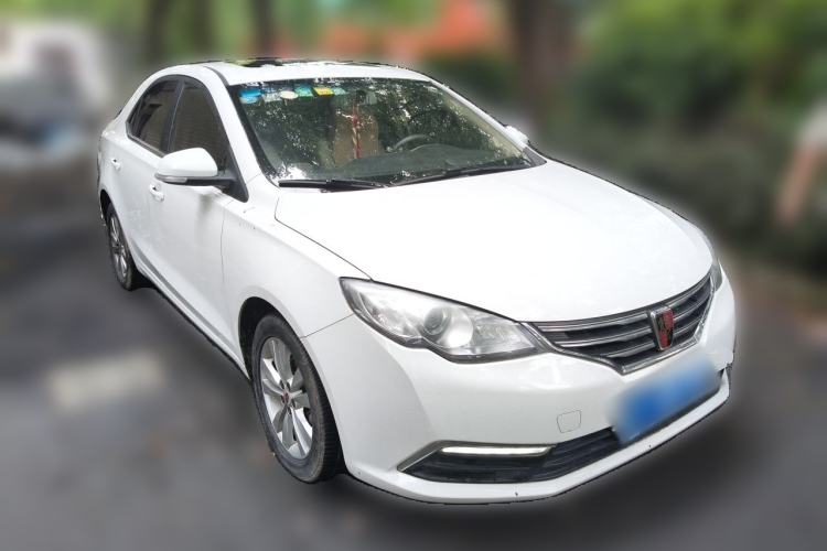 Used Roewe 360 2015 1.5L Automatic Luxury Edition Front Right 45 Deg