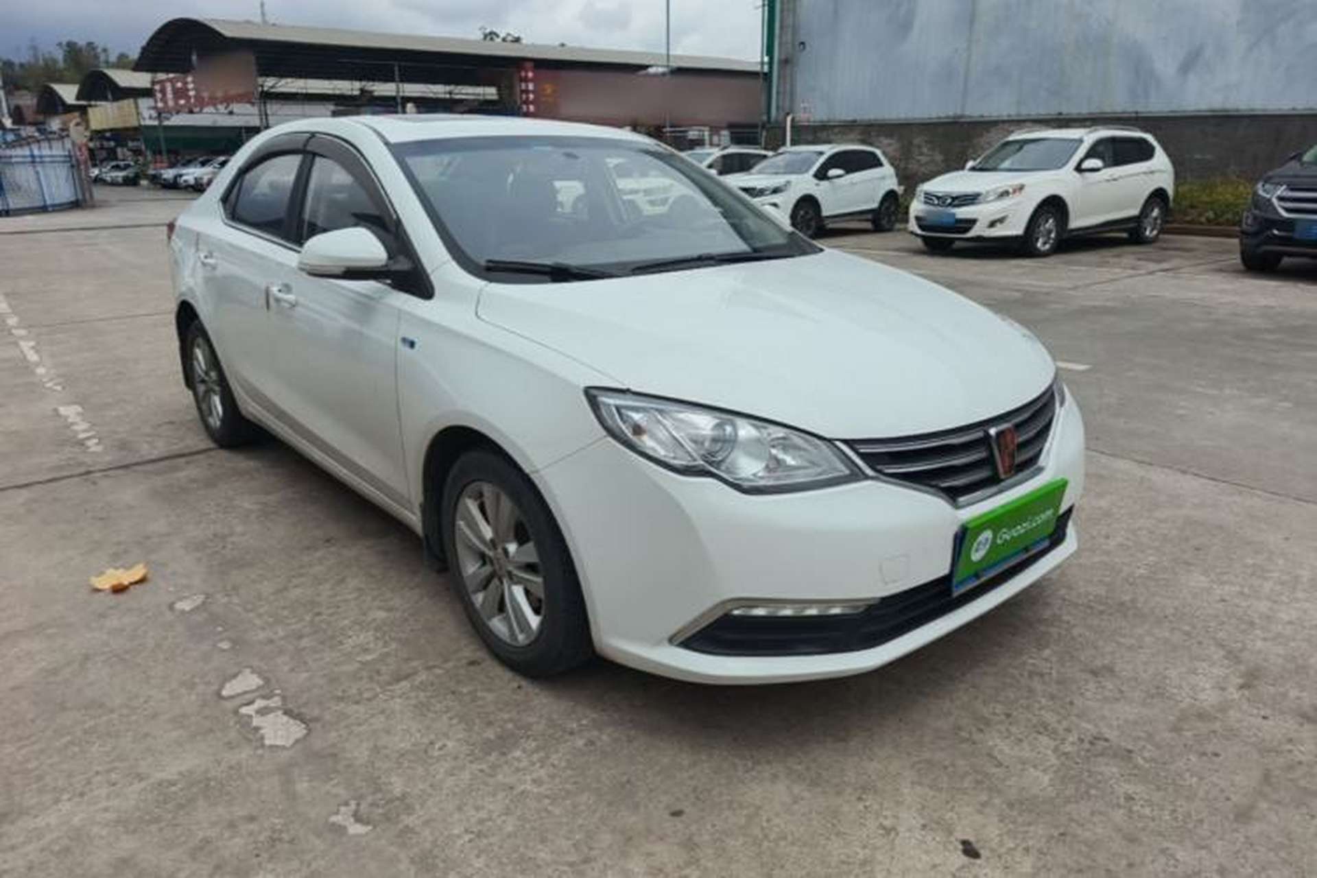 Used Roewe 360 2015 1.5L Automatic Luxury Edition Front Right 45 Deg