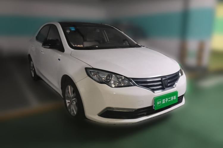 Used Roewe 360 2015 1.5L Automatic Luxury Edition Front Right 45 Deg