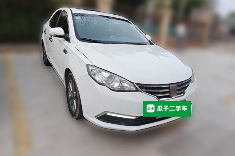 Used Roewe 360 2015 20T TST Deluxe Edition Front Right 45 Deg