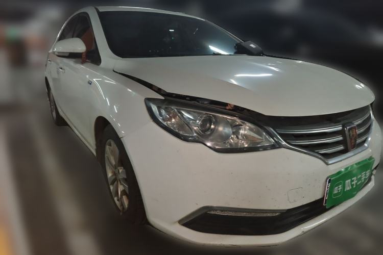 Used Roewe 360 2015 1.5L Automatic Luxury Edition Front Right 45 Deg