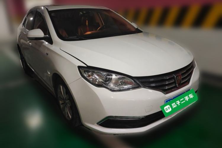 Used Roewe 360 2015 1.5L Automatic Luxury Edition Front Right 45 Deg