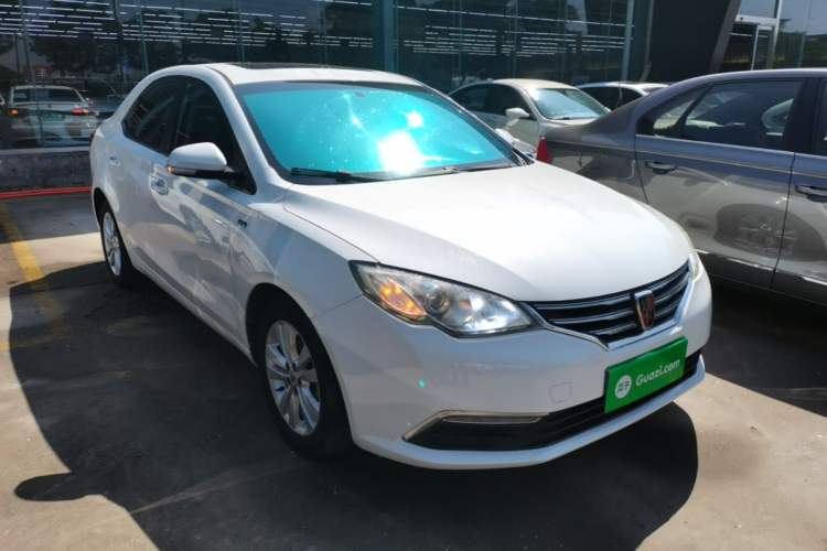 Used Roewe 360 2015 1.5L Manual Luxury Edition Front Right 45 Deg