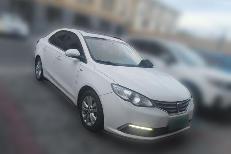 Used Roewe 360 2015 1.5L Manual Luxury Edition Front Right 45 Deg