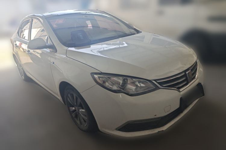 Used Roewe 360 2015 20T TST Deluxe Edition Front Right 45 Deg
