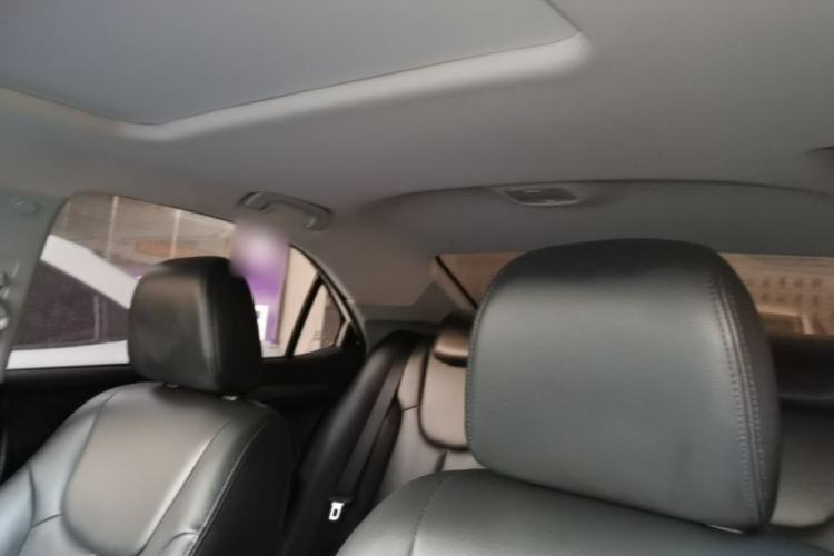 Used Roewe 360 2015 20T TST Deluxe Edition Headliner