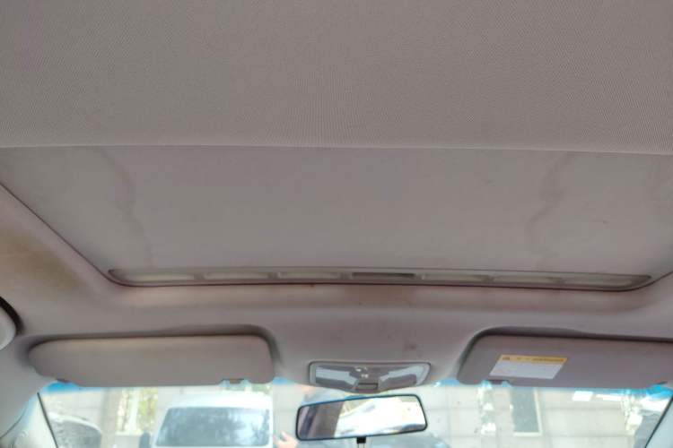 Used Roewe 360 2015 1.5L Manual Luxury Edition Headliner