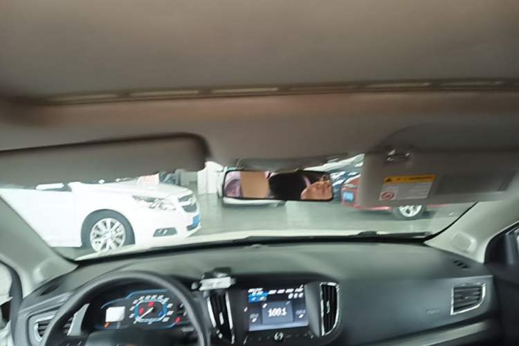 Used Roewe 360 2015 1.5L Manual Luxury Edition Headliner
