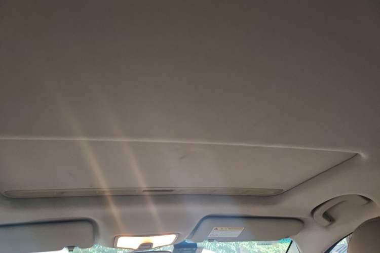 Used Roewe 360 2015 20T TST Deluxe Edition Headliner