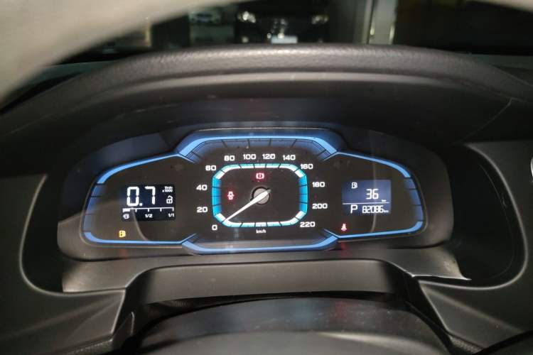 Used Roewe 360 2015 1.5L Automatic Luxury Edition Instrument Cluster