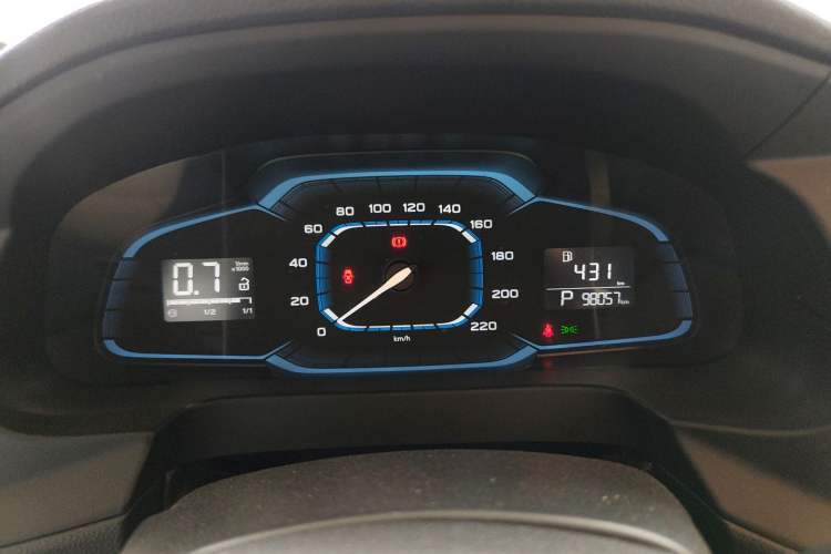 Used Roewe 360 2015 1.5L Automatic Luxury Edition Instrument Cluster