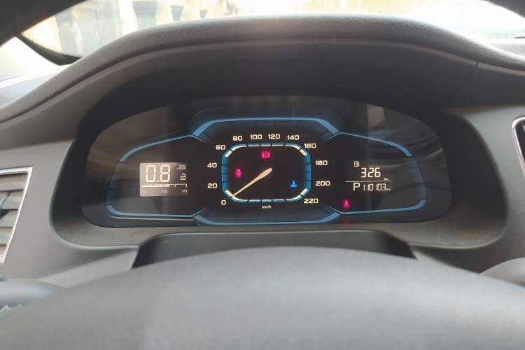 Used Roewe 360 2015 1.5L Automatic Luxury Edition Instrument Cluster