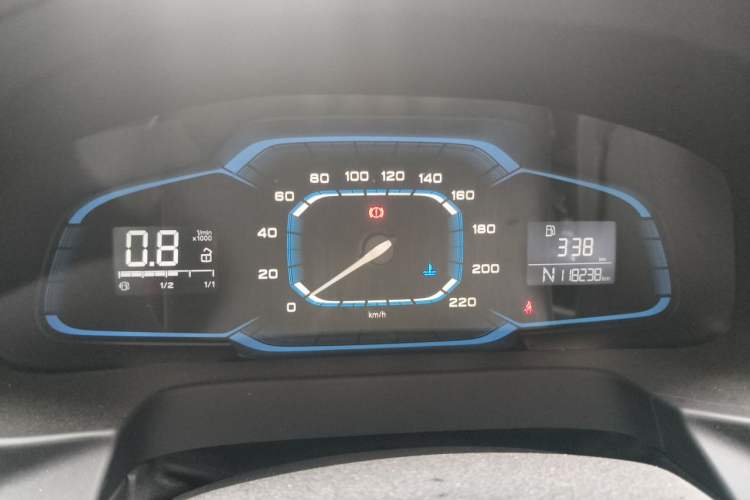 Used Roewe 360 2015 1.5L Automatic Luxury Edition Instrument Cluster