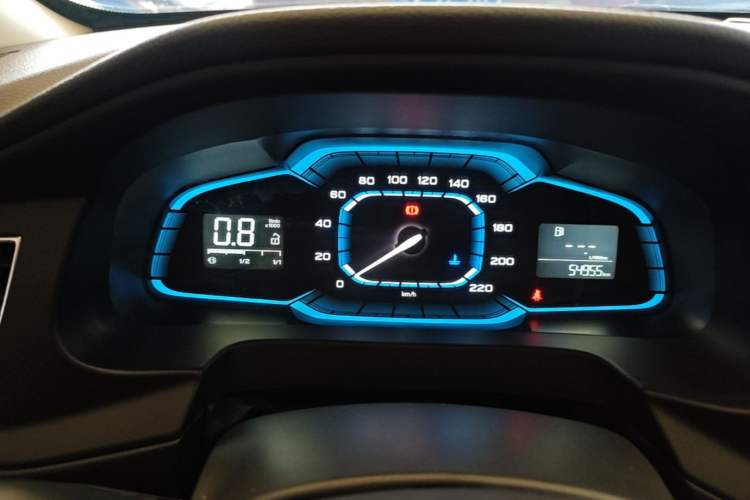 Used Roewe 360 2015 1.5L Manual Luxury Edition Instrument Cluster