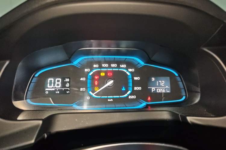Used Roewe 360 2015 1.5L Automatic Luxury Edition Instrument Cluster