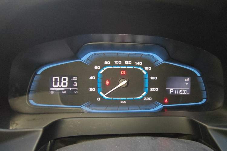 Used Roewe 360 2015 1.5L Automatic Luxury Edition Instrument Cluster
