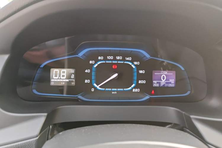 Used Roewe 360 2015 20T TST Deluxe Edition Instrument Cluster