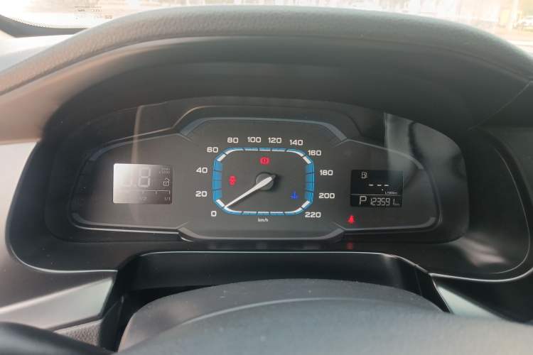 Used Roewe 360 2015 1.5L Automatic Luxury Edition Instrument Cluster