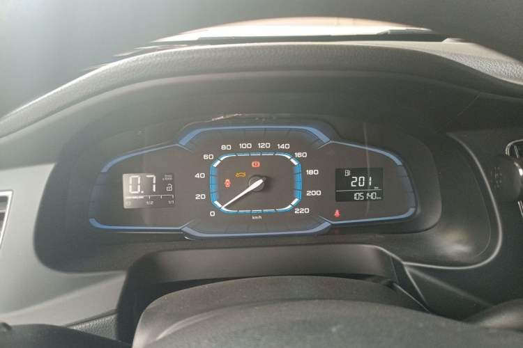 Used Roewe 360 2015 1.5L Manual Luxury Edition Instrument Cluster