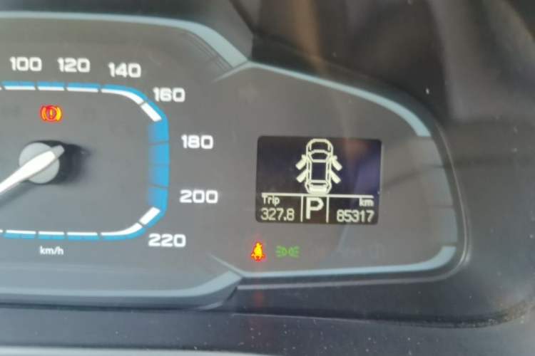 Used Roewe 360 2015 20T TST Deluxe Edition Instrument Cluster