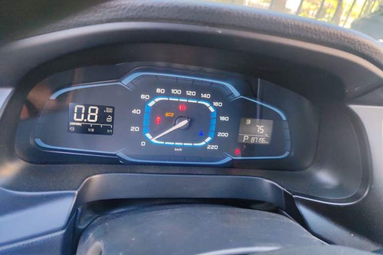 Used Roewe 360 2015 1.5L Automatic Luxury Edition Instrument Cluster