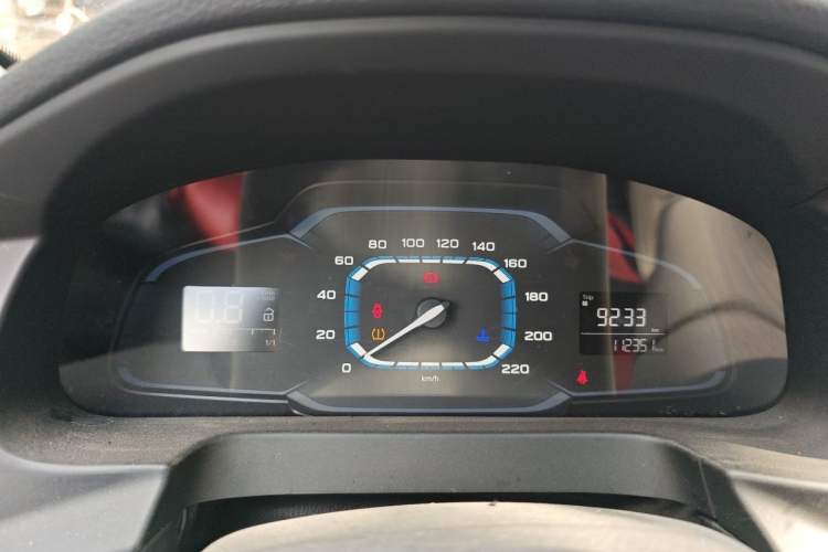 Used Roewe 360 2015 1.5L Manual Luxury Edition Instrument Cluster