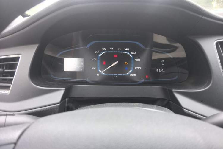 Used Roewe 360 2015 1.5L Manual Luxury Edition Instrument Cluster