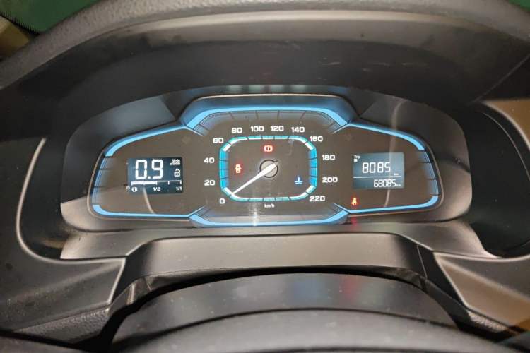 Used Roewe 360 2015 1.5L Manual Luxury Edition Instrument Cluster
