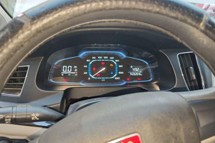 Used Roewe 360 2015 1.5L Automatic Luxury Edition Instrument Cluster