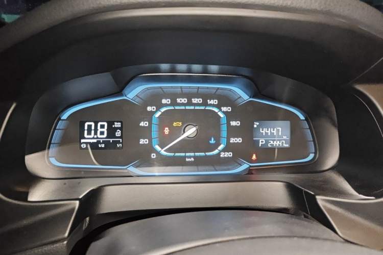 Used Roewe 360 2015 1.5L Automatic Luxury Edition Instrument Cluster