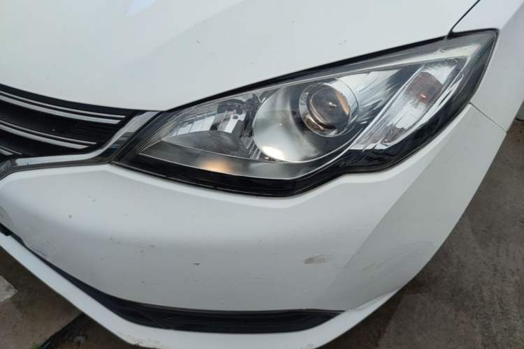 Used Roewe 360 2015 1.5L Automatic Luxury Edition Left Front Headlight